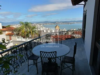 Casa com 4 Quartos à venda, 270m² no Centro, Florianópolis