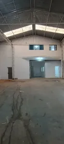 Galpão/Depósito/Armazém com 2 Quartos para alugar, 300m² no Jardim Armênia, Mogi das Cruzes