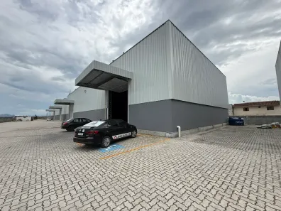 Galpão/Depósito/Armazém para alugar, 740m² no Cordeiros, Itajaí