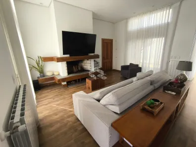 Casa de Condomínio com 3 Quartos à venda, 233m² no Bavária, Gramado