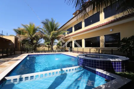 Casa com 6 Quartos à venda, 530m² no , Peruíbe