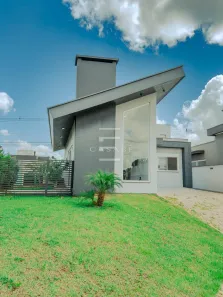 Casa de Condomínio com 2 Quartos à venda, 80m² no Loteamento Jardim Timbaúva, Gravataí