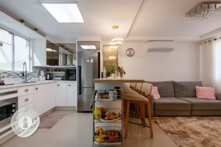 Sobrado com 2 Quartos à venda, 88m² no Garcia, Blumenau