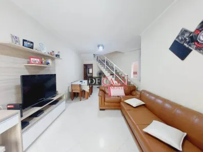 Sobrado com 3 Quartos à venda, 160m² no Jardim Textil, São Paulo