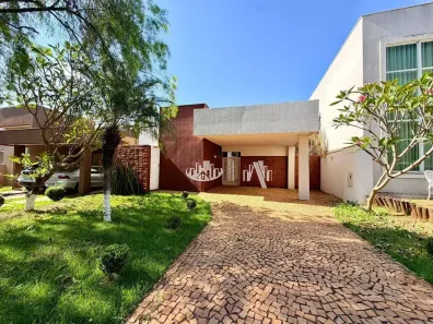 Casa de Condomínio com 3 Quartos à venda, 121m² no Esperança, Londrina