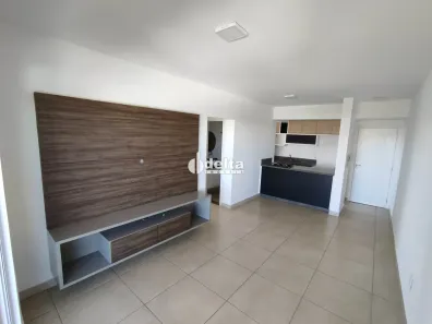 Apartamento com 3 Quartos para alugar, 90m² no Tabajaras, Uberlândia