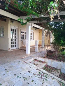 Casa com 3 Quartos à venda, 270m² no Cidade Jardim, Uberlândia