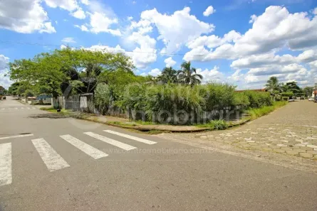Lote/Terreno à venda, 414m² no Centro, Peruíbe