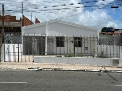 Casa com 3 Quartos à venda, 200m² no Santo Antônio, Aracaju