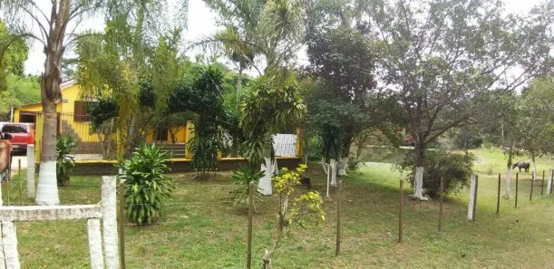 Fazenda/Sítio com 4 Quartos à venda, 140m² no Fiuza, Viamão