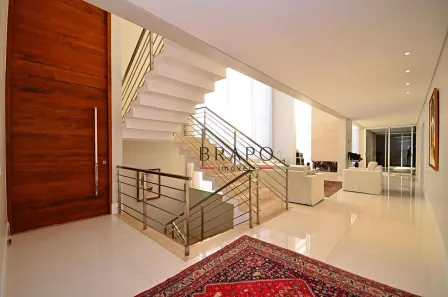 Casa com 4 Quartos para venda ou aluguel, 590m² no Butiatuvinha, Curitiba