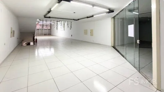 Sala Comercial para alugar, 724m² no Centro, Londrina
