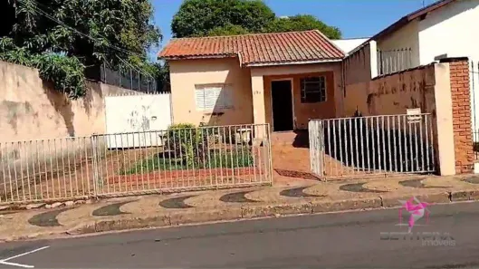 Casa com 2 Quartos à venda, 72m² no Centro, Leme