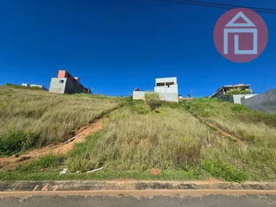 Lote/Terreno à venda, 212m² no Condomínio Villa Verde Bragança, Bragança Paulista