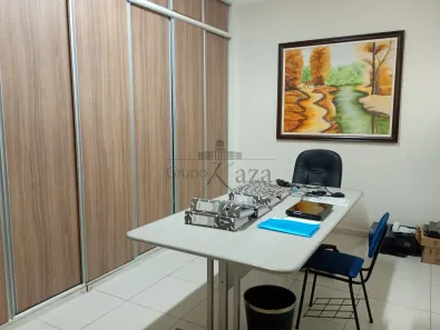 Imóvel Comercial com 10 Quartos à venda, 386m² no Jardim Bela Vista, São José dos Campos