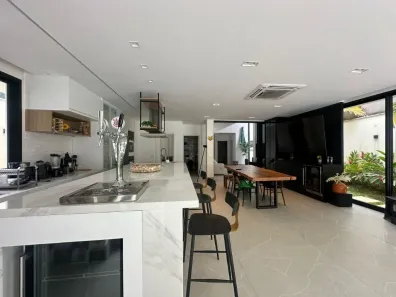 Casa com 5 Quartos para alugar, 336m² no Riviera, Bertioga