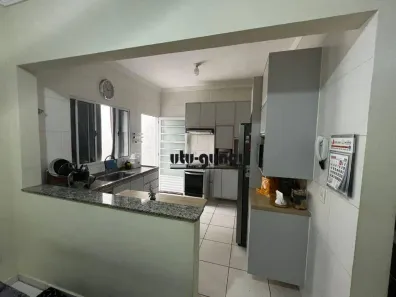 Casa com 3 Quartos à venda, 130m² no Parque Nossa Senhora da Candelária, Itu