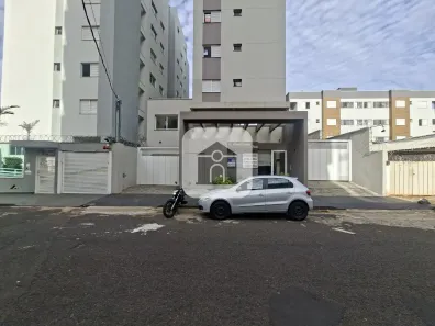 Apartamento com 3 Quartos para alugar, 96m² no Saraiva, Uberlândia