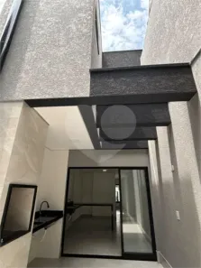 Sobrado com 3 Quartos à venda, 125m² no Parque Maria Domitila, São Paulo