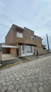 Casa com 3 Quartos para alugar, 170m² no Alto Perequê, Porto Belo