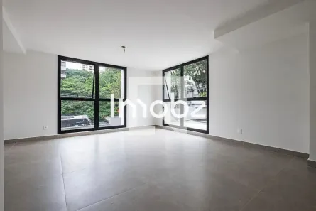 Casa com 3 Quartos à venda, 276m² no Vila Madalena, São Paulo