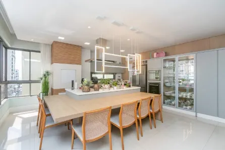 Apartamento com 4 Quartos à venda, 197m² no Meia Praia, Itapema