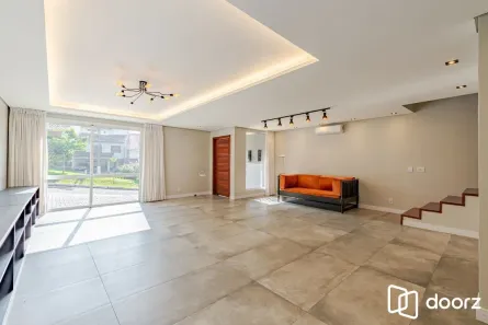 Casa de Condomínio com 2 Quartos à venda, 333m² no Vila Nova, Porto Alegre