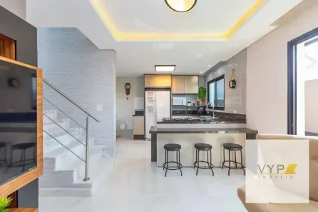 Casa de Condomínio com 3 Quartos à venda, 186m² no Água Verde, Curitiba