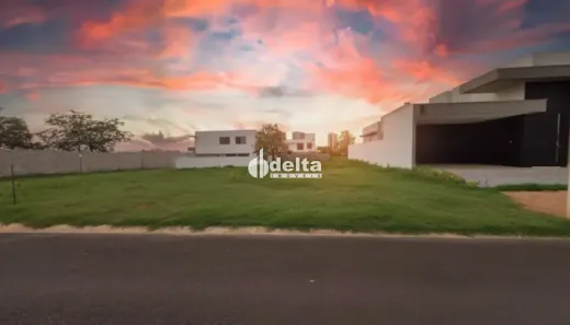 Lote/Terreno à venda, 420m² no Morada da Colina, Uberlândia