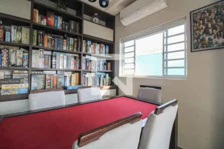 Casa com 3 Quartos à venda, 230m² no Parque Imperador, Campinas