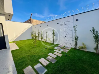 Casa com 3 Quartos à venda, 150m² no Granada, Uberlândia