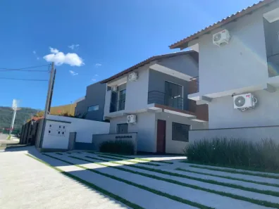 Casa com 2 Quartos à venda, 75560m² no Rio Tavares, Florianópolis