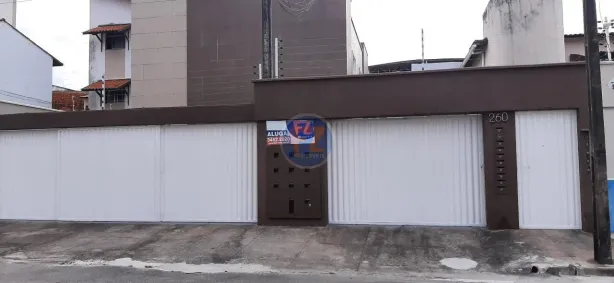 Casa com 2 Quartos para alugar, 47m² no Vila União, Fortaleza