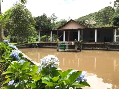 Fazenda/Sítio com 4 Quartos à venda, 4000m² no , Sapucaí-Mirim