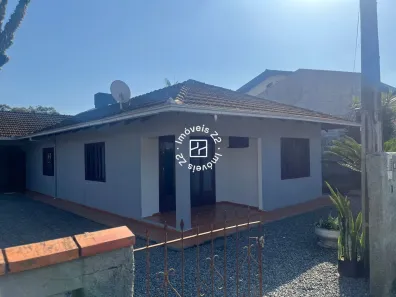 Casa com 4 Quartos à venda, 144m² no Vila Nova, Joinville