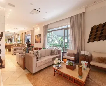 Sobrado com 5 Quartos à venda, 584m² no Vila Madalena, São Paulo