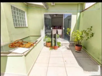 Sobrado com 4 Quartos à venda, 217m² no Vila Bertioga, São Paulo