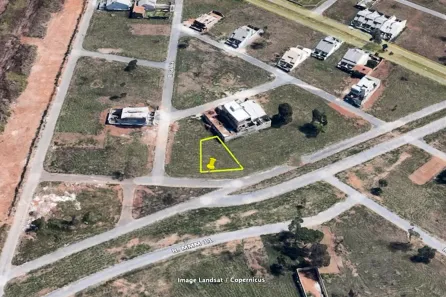 Lote/Terreno à venda, 360m² no Setor Três Marias, Goiânia