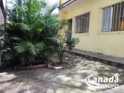 Casa com 3 Quartos à venda, 216m² no Jardim das Flores, Osasco