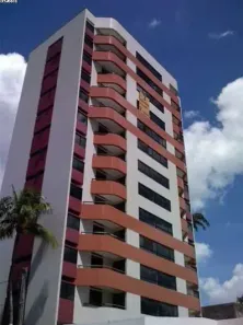 Apartamento com 3 Quartos para alugar, 115m² no Cordeiro, Recife