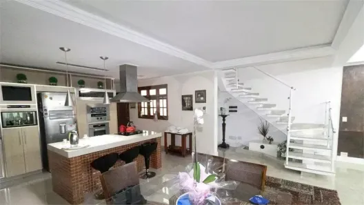 Sobrado com 2 Quartos à venda, 240m² no Santana, São Paulo