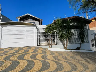 Casa com 3 Quartos para alugar, 199m² no Jaraguá, Piracicaba