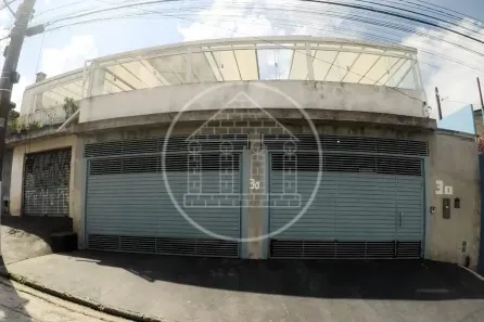 Sobrado com 4 Quartos à venda, 200m² no Jardim Reimberg, São Paulo