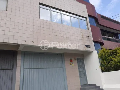 Galpão/Depósito/Armazém à venda, 127m² no Navegantes, Porto Alegre