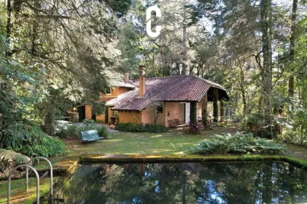 Casa com 5 Quartos à venda, 300m² no Jardim Umuarama, Campos do Jordão