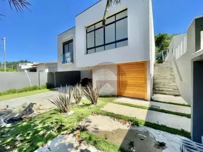 Casa de Condomínio com 3 Quartos à venda, 230m² no Quinta dos Angicos, Cotia