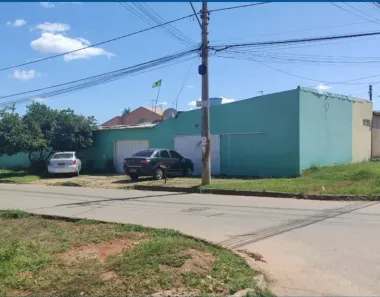 Casa com 2 Quartos à venda, 100m² no Setor Tradicional, Brasília