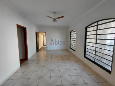 Casa com 3 Quartos à venda, 160m² no Vila Brasília, São Carlos