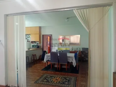 Sobrado com 2 Quartos à venda, 250m² no Jardim Centenário, São Paulo