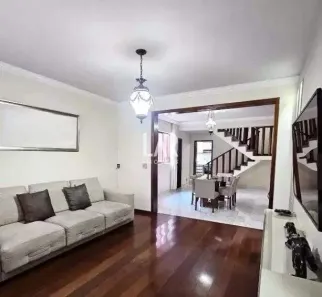 Casa com 3 Quartos para alugar, 220m² no Castelo, Belo Horizonte